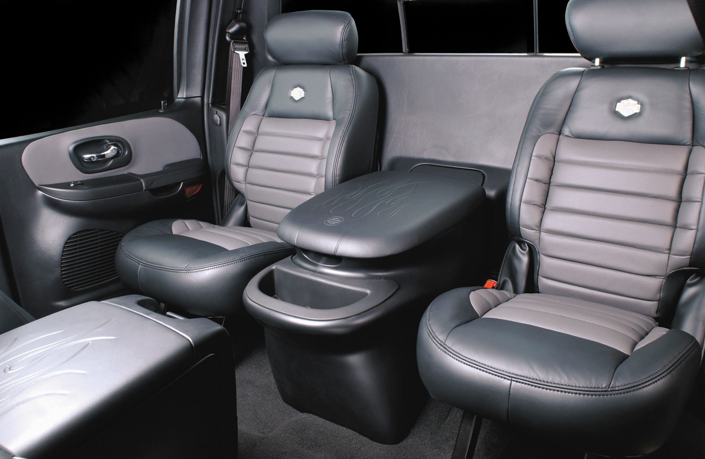 Car Stereo Equipment, Electronics and Installation Accessories for Select Lincoln Vehicles