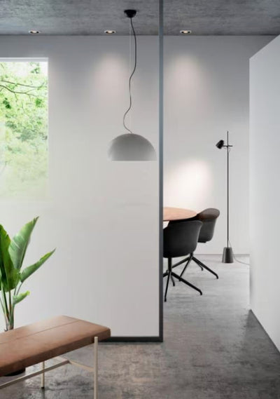 3M Illumina Seamless-S2 SH2SSIM-S2 : Gradient Style Window Film shown installed.