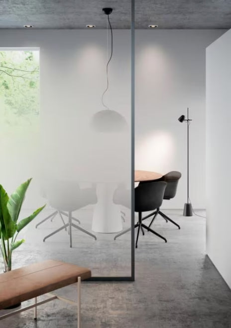 3M Illumina Seamless-W2 SH2SSIM-W2 : Gradient Style Window Film shown installed.