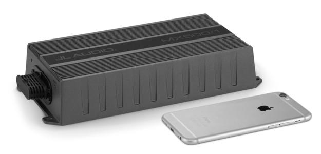 JL Audio MX500/1 : 500W Mono Marine Amplifier, size comparison.
